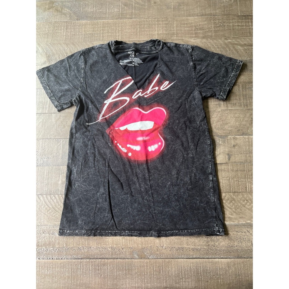 Mighty Fine Women's  "BABE" Short Sleeve Graphic‎ Black T-Shirt Size: Medium